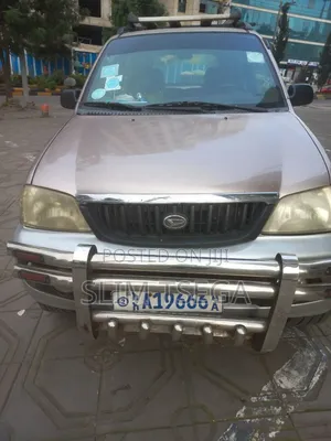 Photo - Daihatsu Terios 2005 Silver