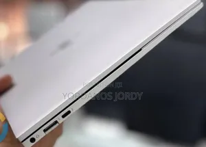 New Laptop HP Envy 13 16GB Intel Core I7 SSD 512GB