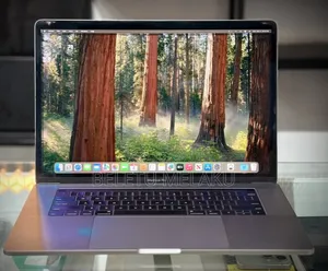 New Laptop Apple MacBook Pro 2019 16GB Intel Core I9 SSD 512GB