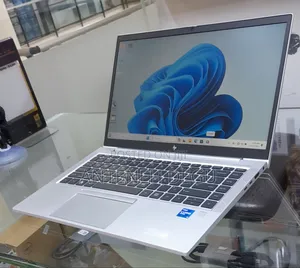 New Laptop HP EliteBook 840 G8 16GB Intel Core I5 SSD 512GB