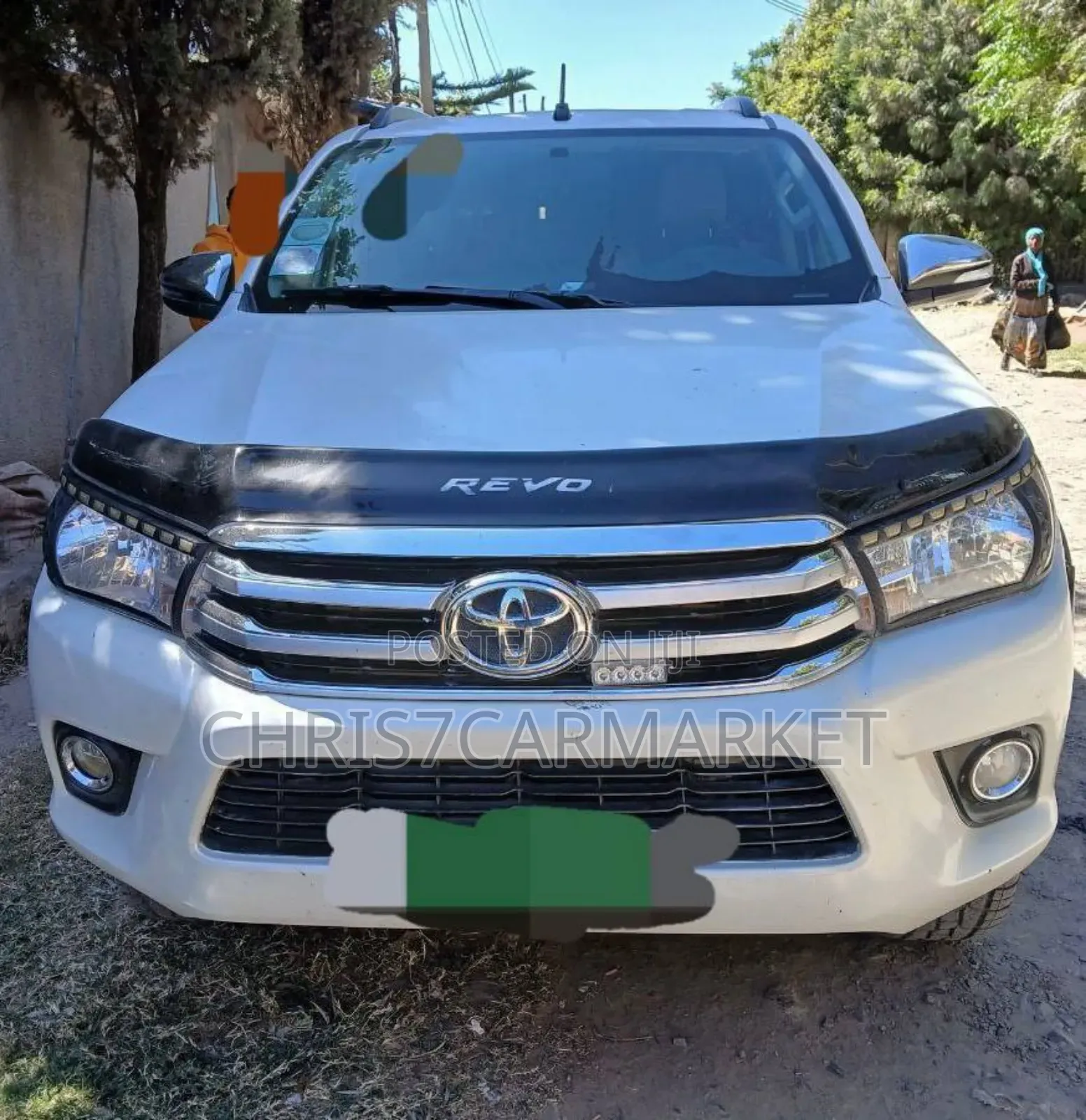 Toyota Hilux Revo Double Cab Deisel 2.4 RWD 2019 White