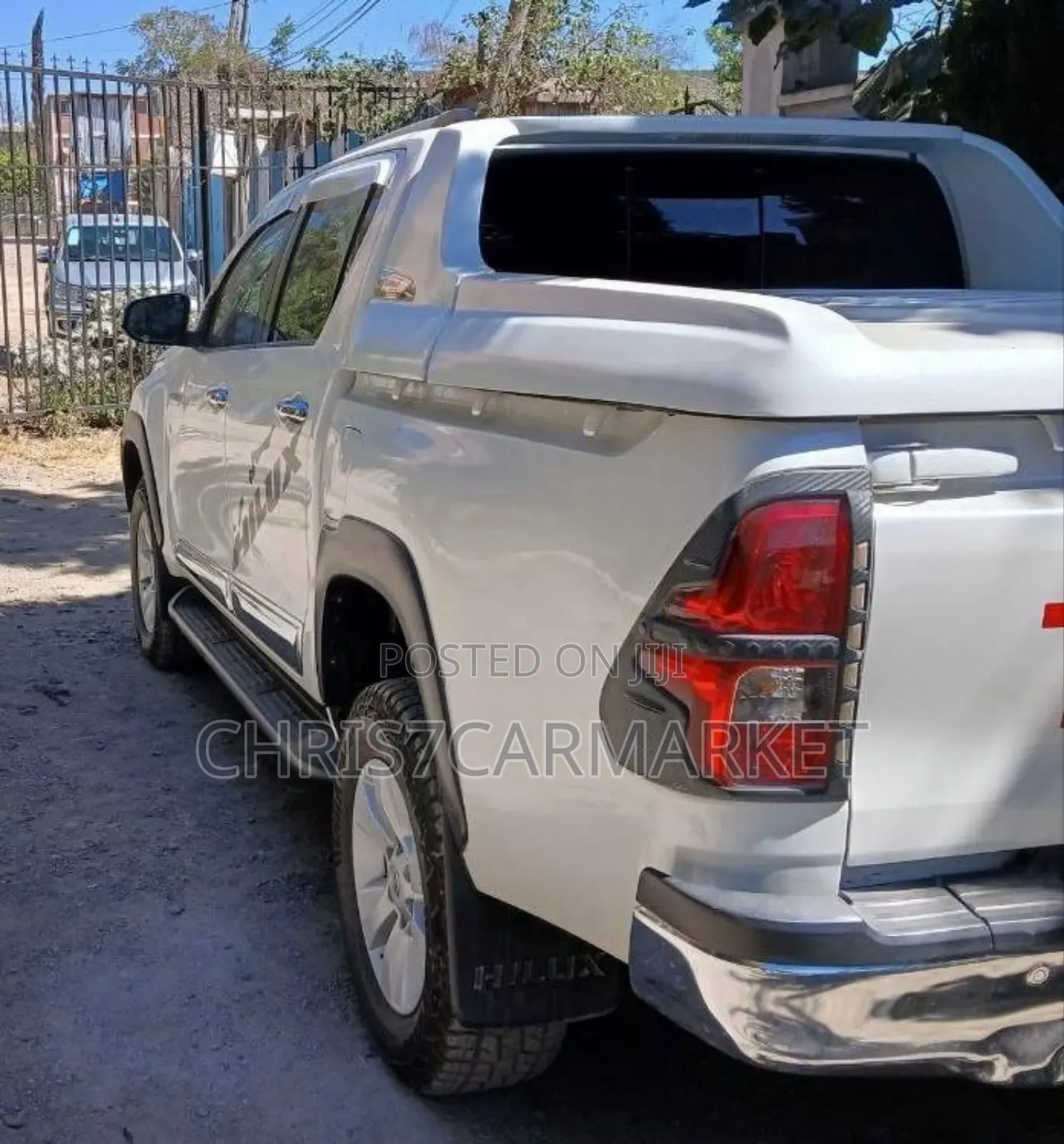 Toyota Hilux Revo Double Cab Deisel 2.4 RWD 2019 White