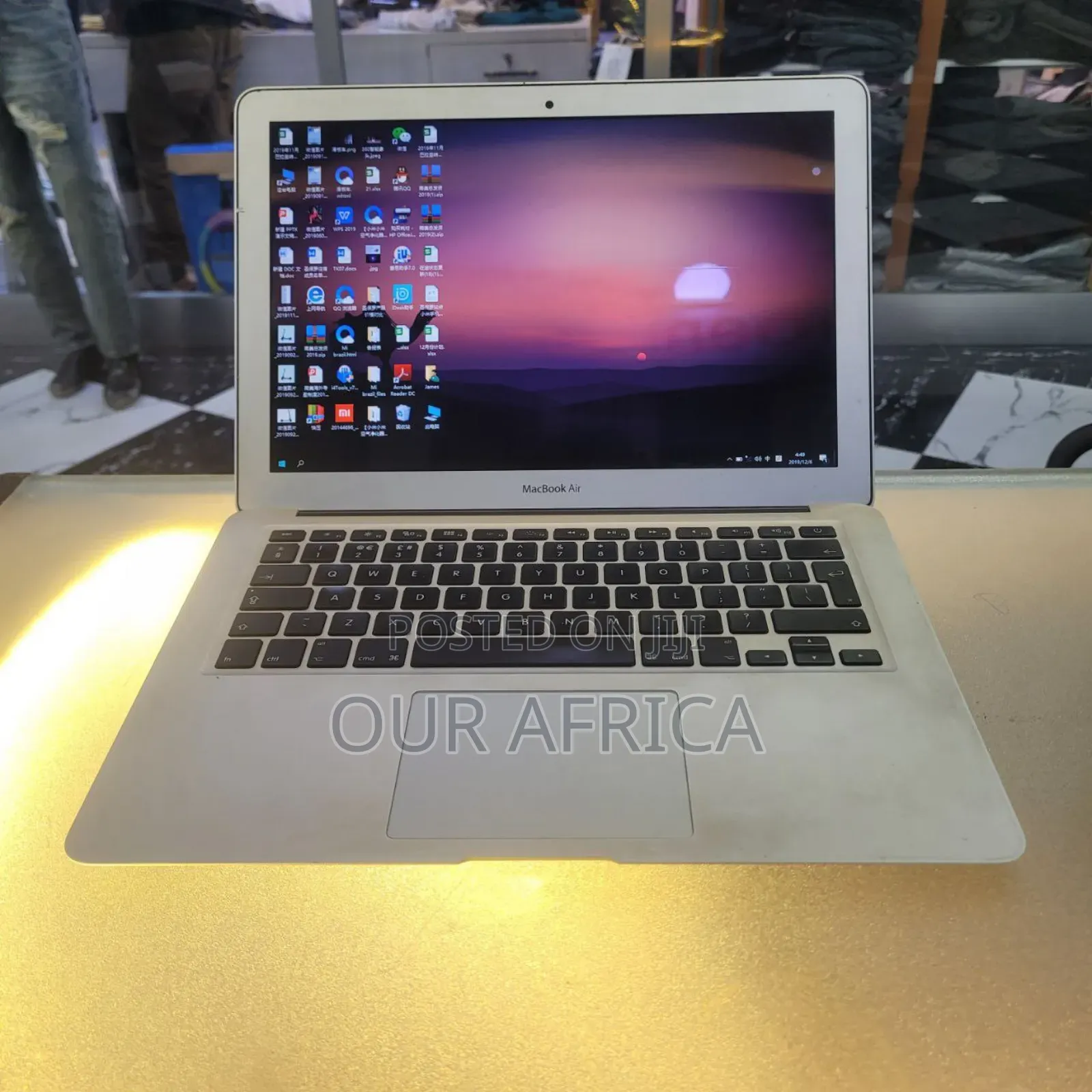 Laptop Apple MacBook Air 2017 8GB Intel Core I7 SSD 512GB