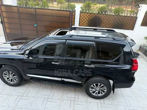 Toyota Land Cruiser Prado 2018 Gray