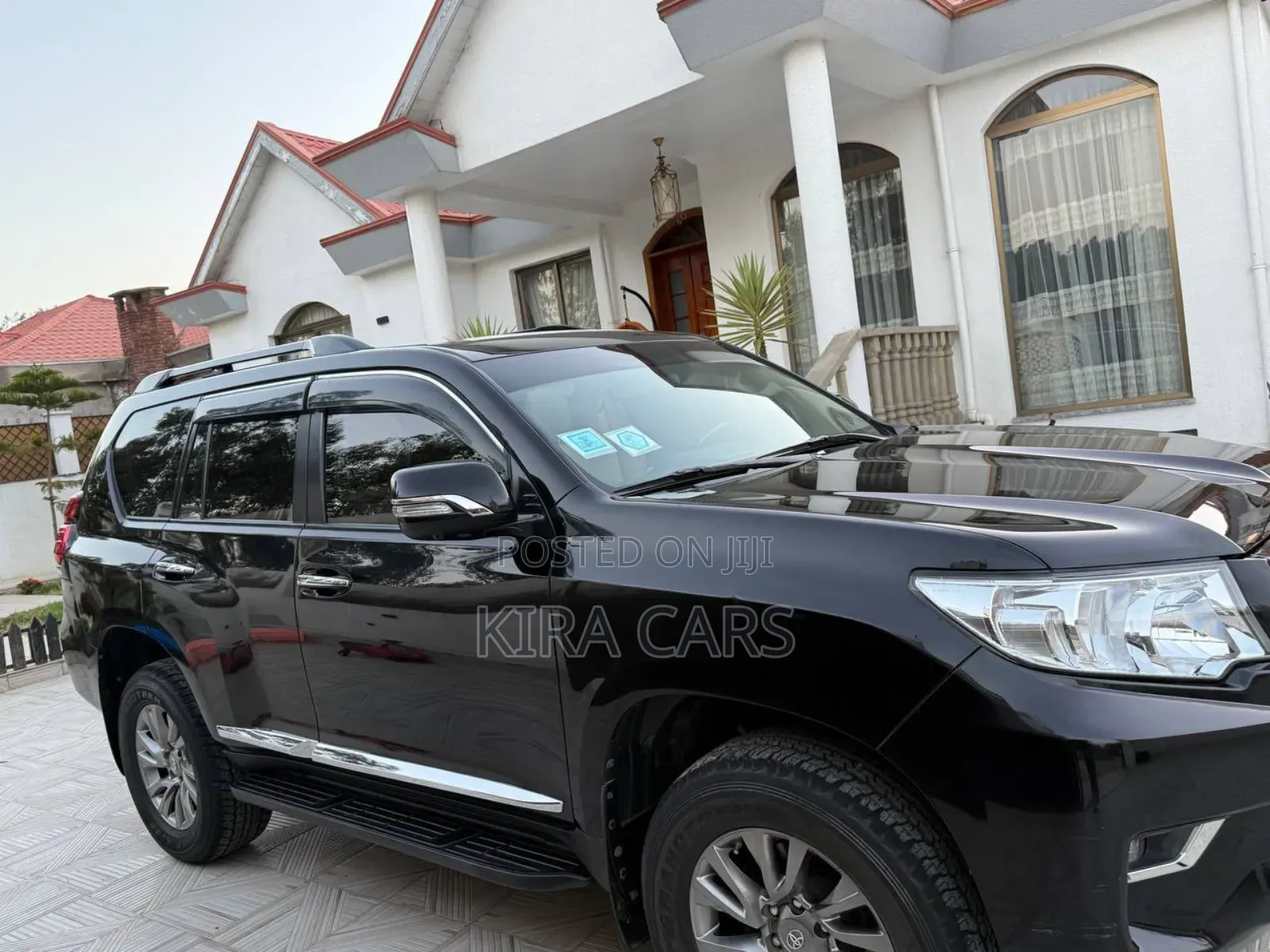 Toyota Land Cruiser Prado 2018 Gray
