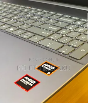 New Laptop HP Pavilion 15 8GB AMD Ryzen 5 SSD 512GB