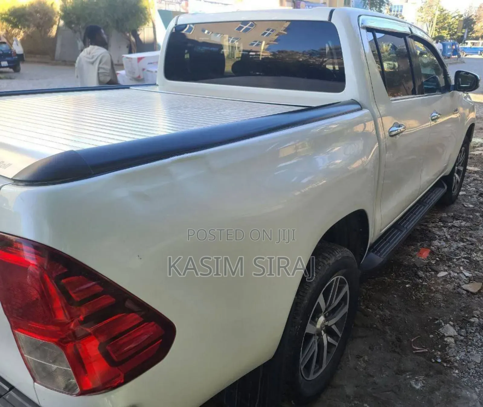 Toyota Hilux Revo Double Cab Deisel 2.4 AWD 2019 White