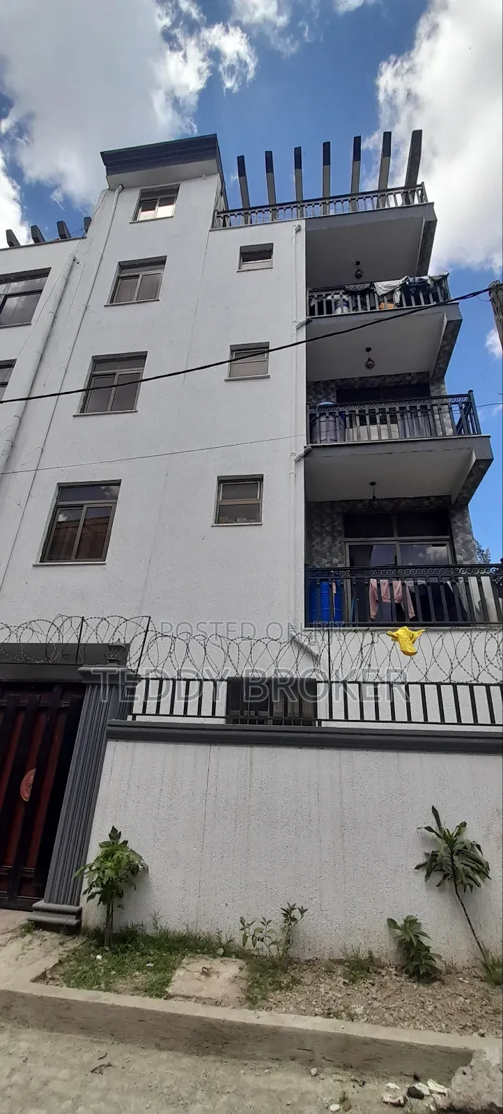 7bdrm House in Haile Garment, Nifas Silk-Lafto for sale