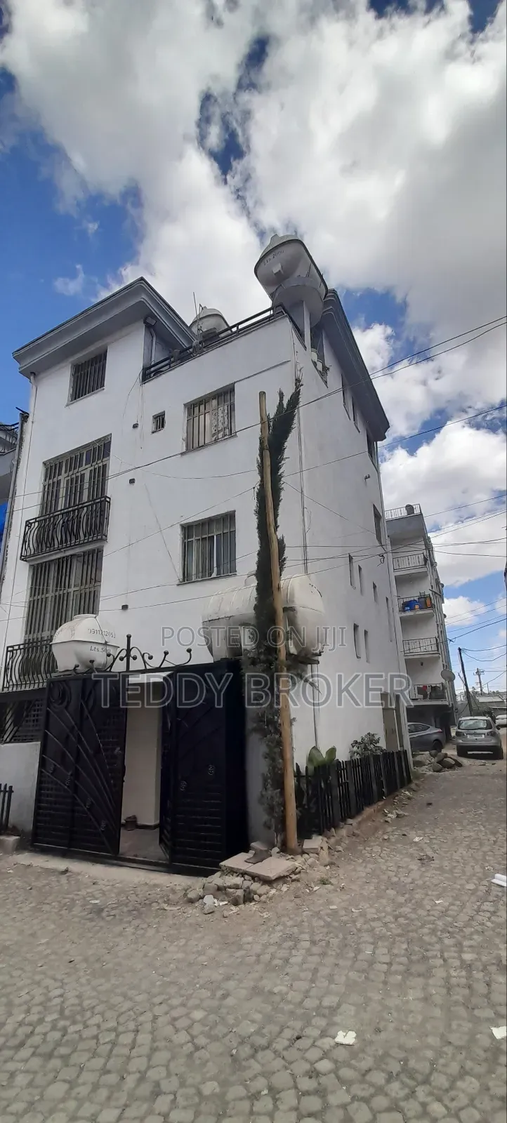5bdrm House in Haile Garment, Nifas Silk-Lafto for sale
