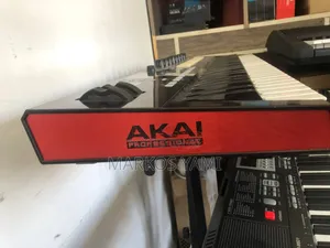 Photo - Studio Keyboard