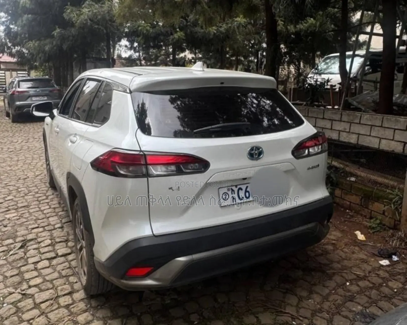 Toyota Frontlander 2024 Ivory