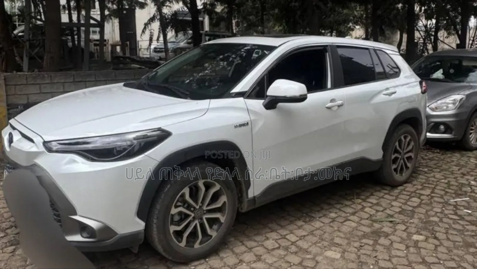 Toyota Frontlander 2024 Ivory