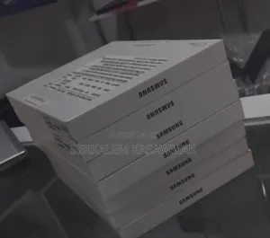 New Samsung Galaxy Tab S9 FE 128 GB Gray