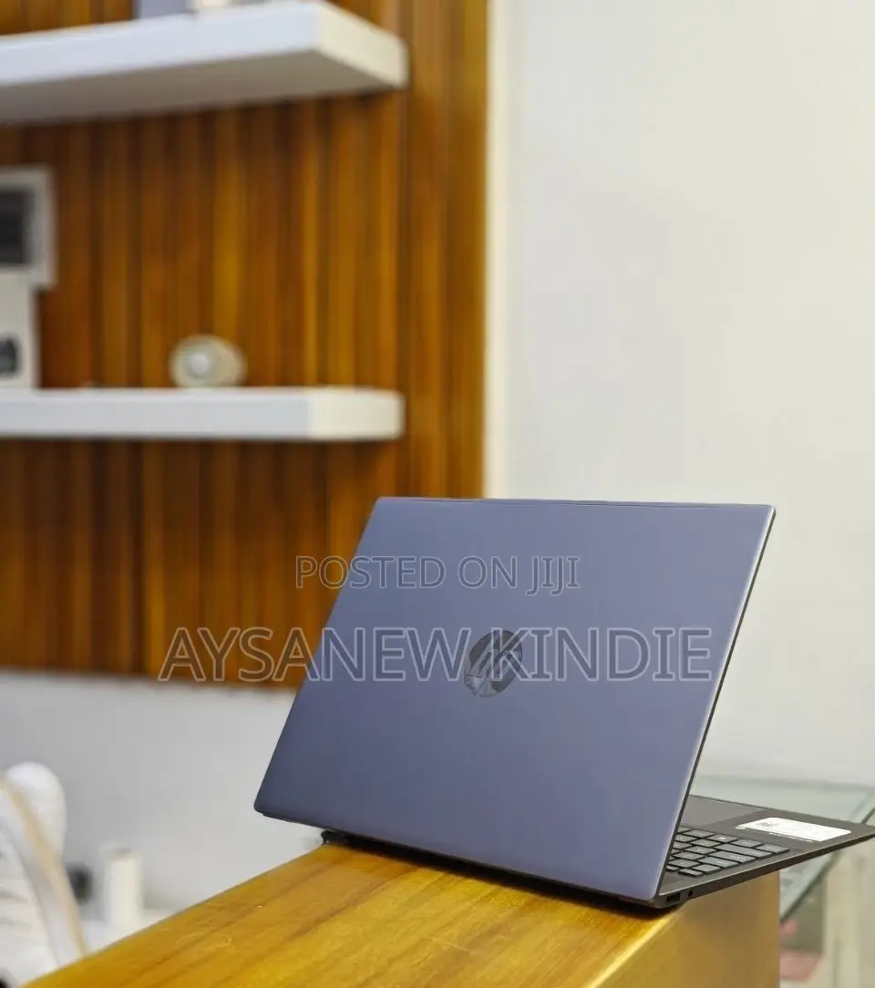 New Laptop HP Pavilion 15 8GB AMD Ryzen 5 SSD 512GB