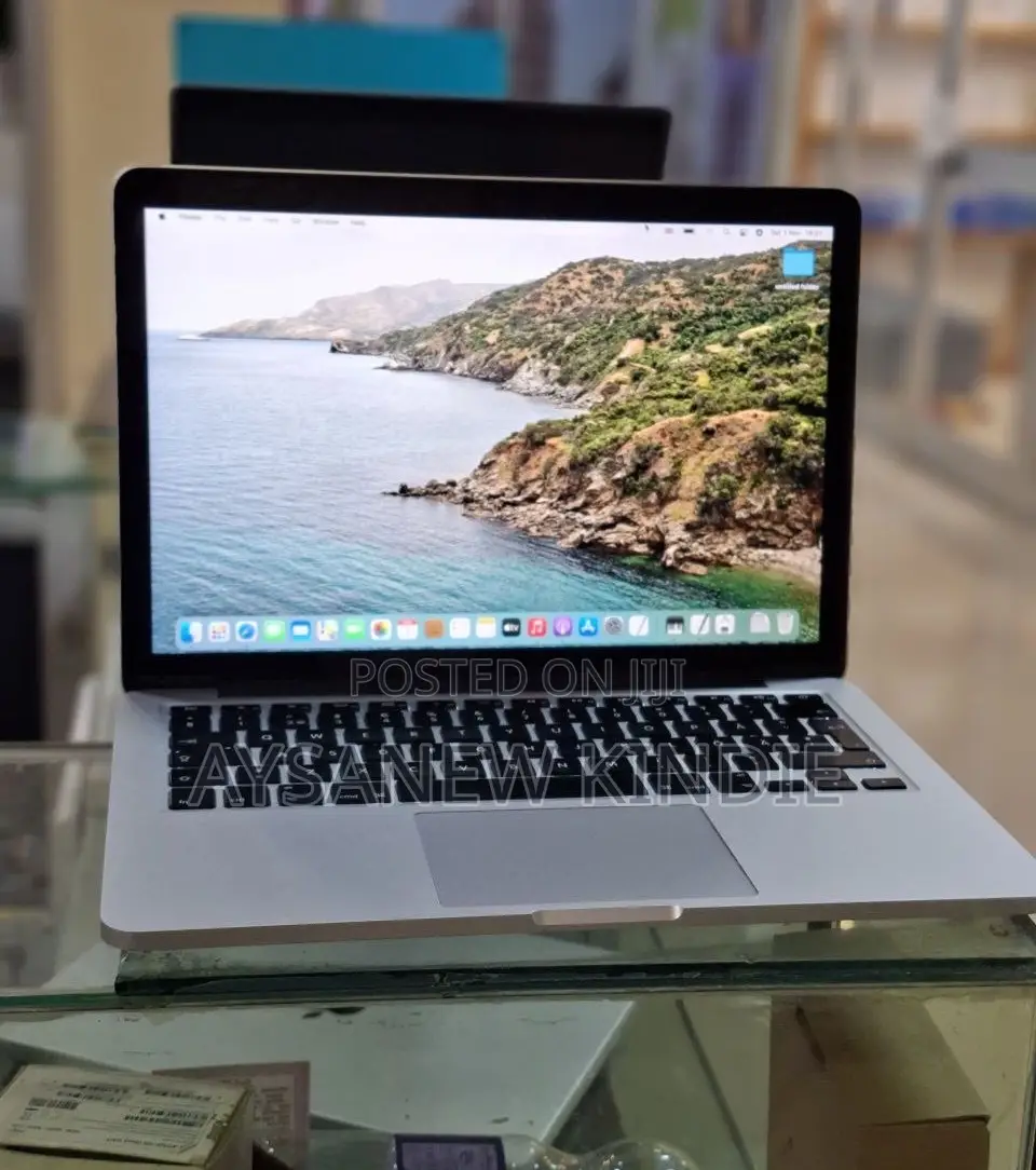 New Laptop Apple MacBook Pro 2014 8GB Intel Core I7 SSD 256GB