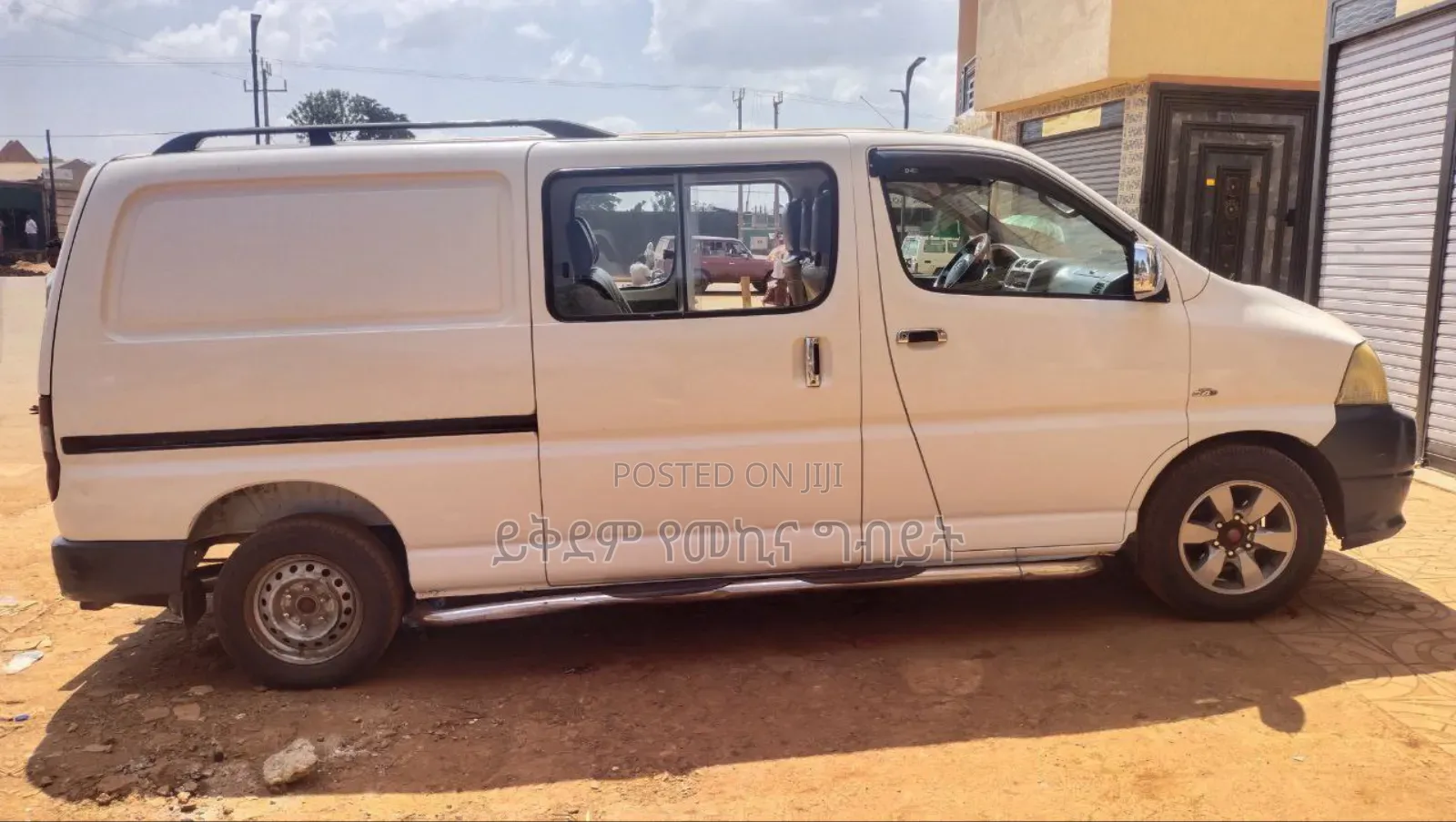 Toyota HiAce 2008 White