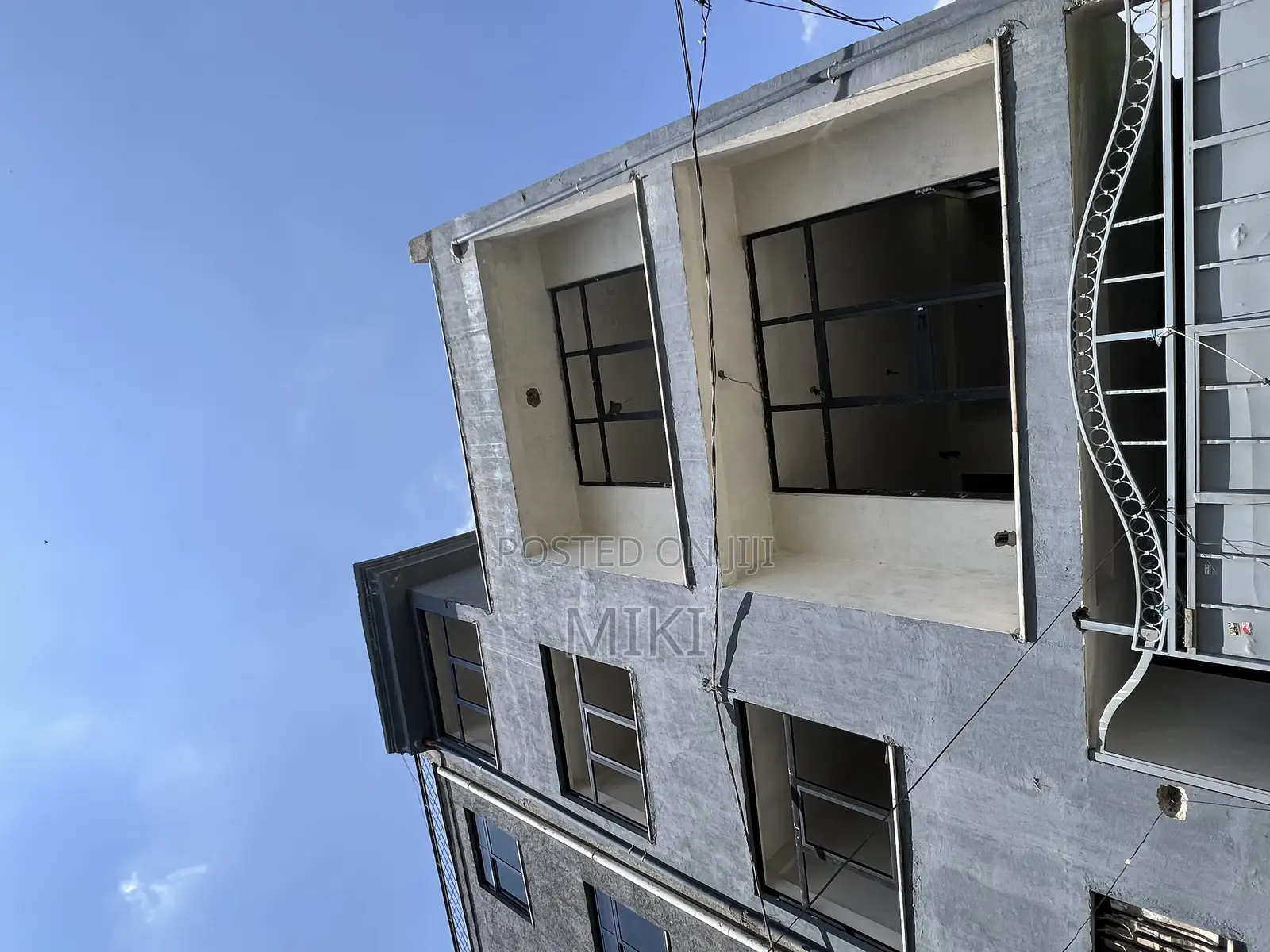 5bdrm Townhouse/Terrace in Haile Garment, Nifas Silk-Lafto for sale