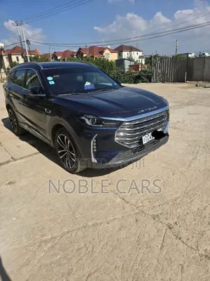 Photo - Jetour X70 Plus 2023 Gray