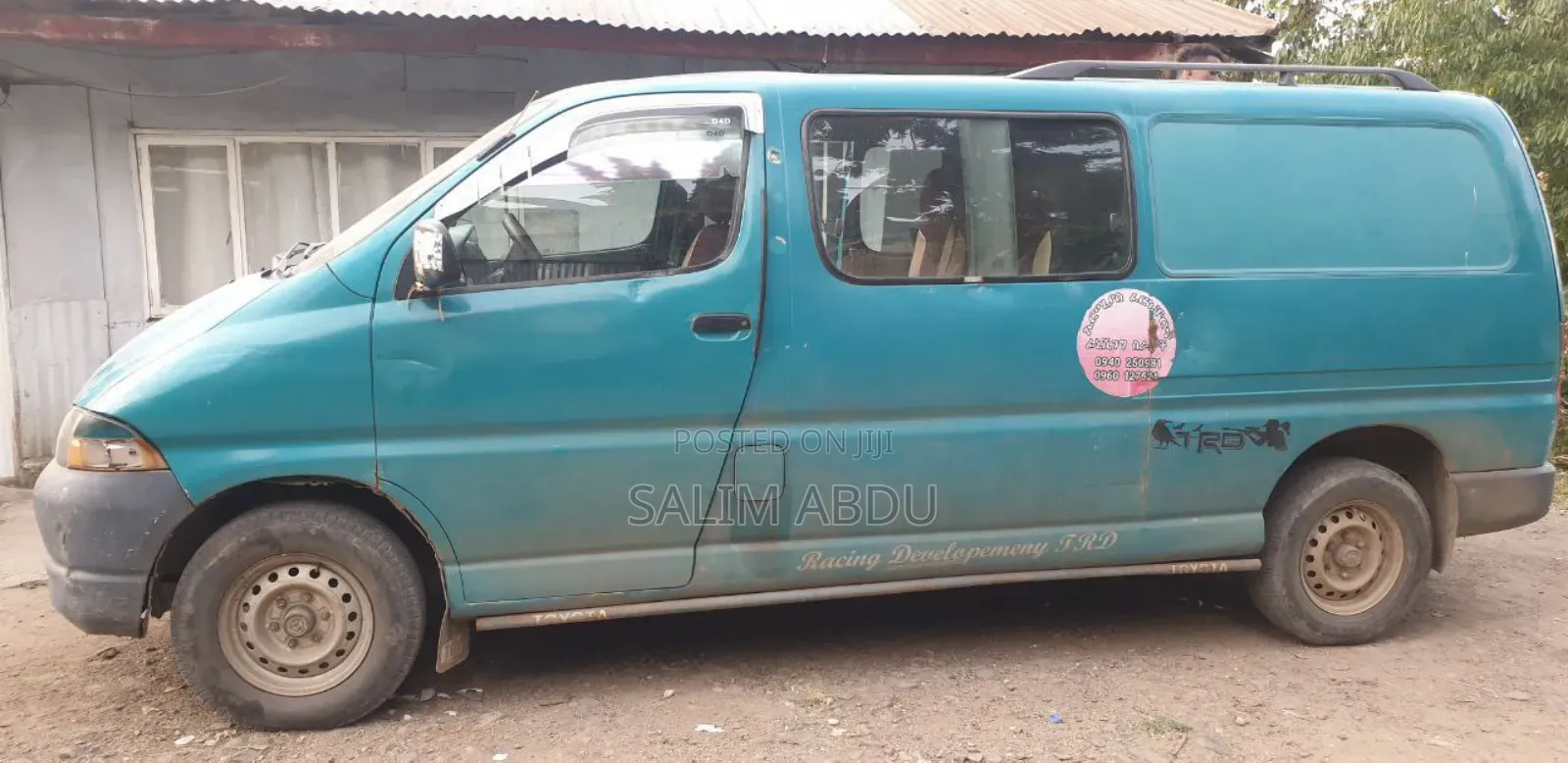 Toyota HiAce 1998 Green