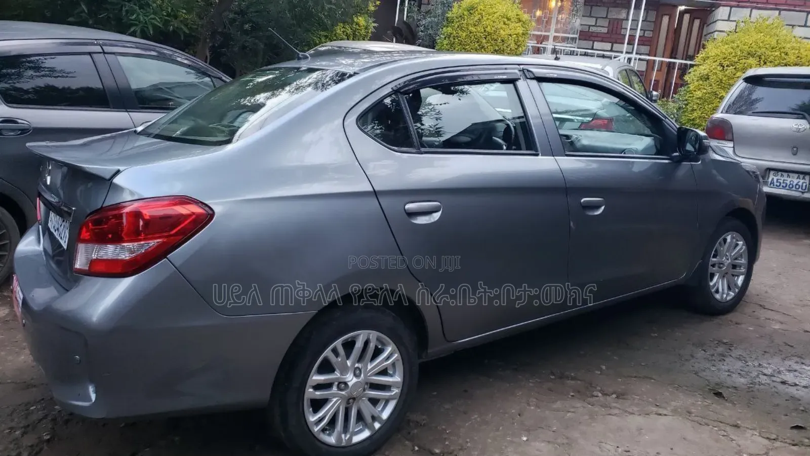 Mitsubishi Attrage 2022 Teal