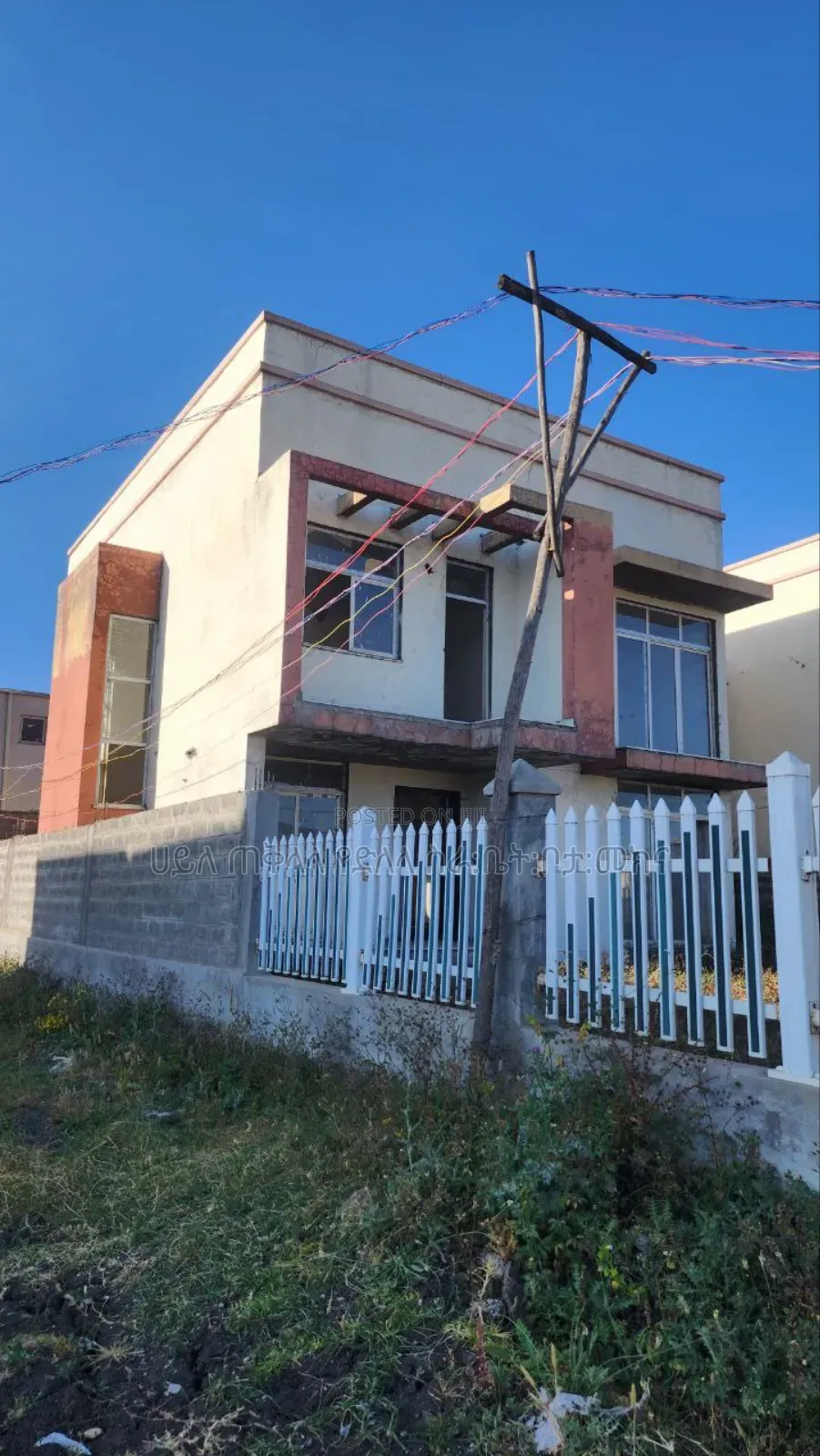 6bdrm House in Ccd Real State, Oromia-Finfinne for sale