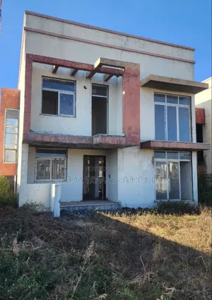 6bdrm House in Ccd Real State, Oromia-Finfinne for sale