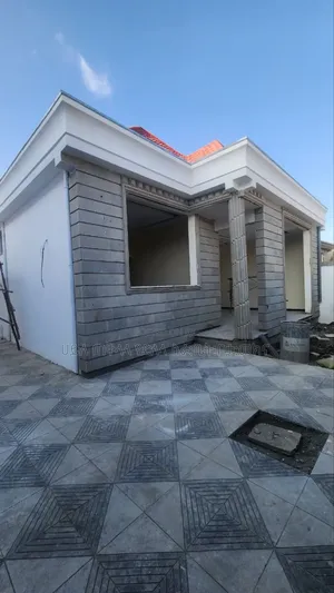 Photo - Furnished 5bdrm Villa in ለገጣፎ አካባቢ, Oromia-Finfinne for sale