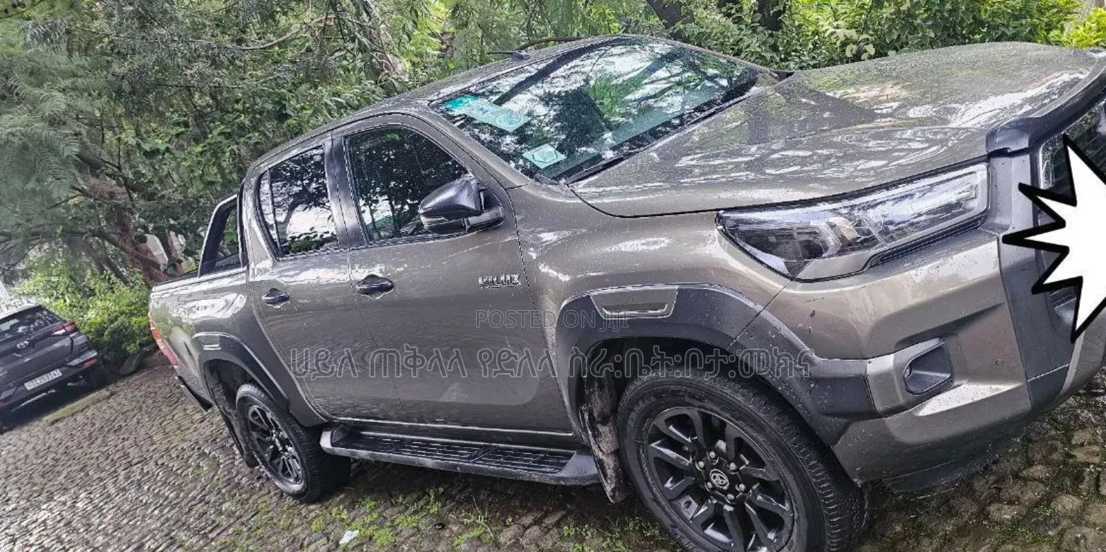 Toyota Hilux 2021 Gold