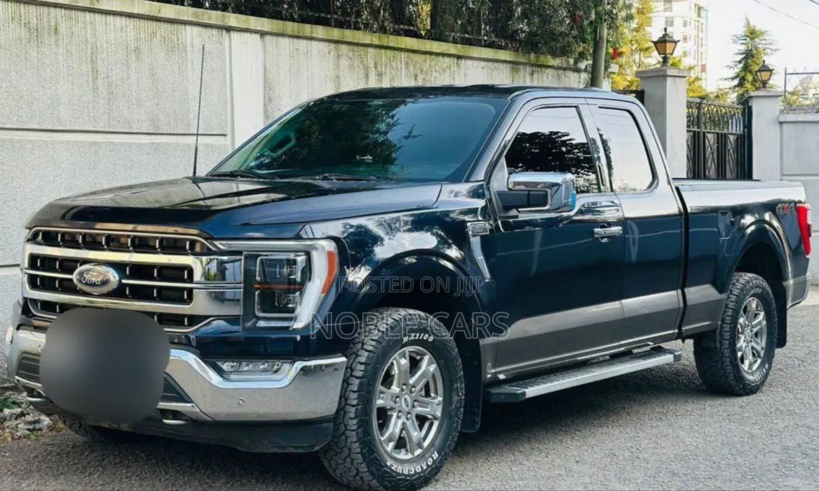 Ford F-150 LARIAT 2022 Matt Black