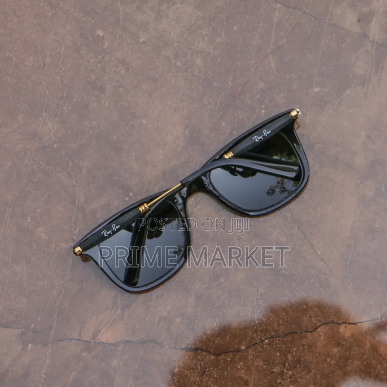 Ray-Ban Stylish Black Gold 2148 Wayfarer Sunglasses (Unisex)