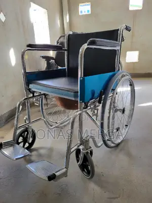 Toilet Wheelchair東从foldable Wheelchair – Durable Steel麗∂Pot Wheelchair