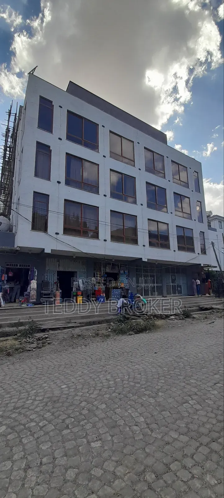 10bdrm House in Haile Garment, Nifas Silk-Lafto for sale