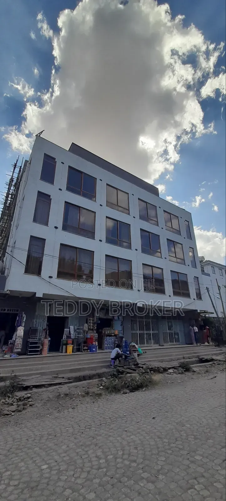 10bdrm House in Haile Garment, Nifas Silk-Lafto for sale