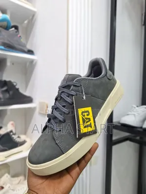 Photo -  Cat Original Flat Sneakers 
 Made in Vietnam