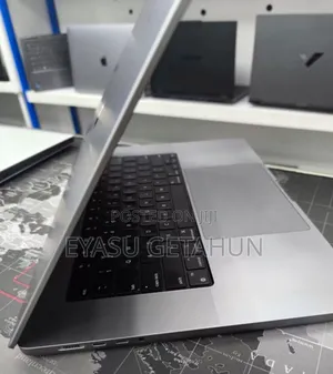 New Laptop Apple MacBook Pro M1 64GB Apple M1 Pro SSD 1T