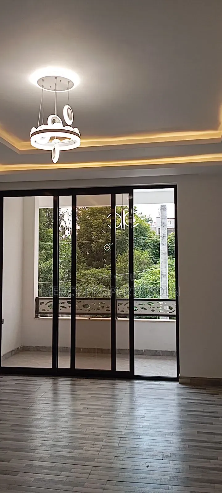 Furnished 6bdrm House in Bole for sale