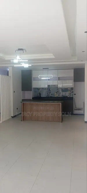 Furnished 6bdrm House in Bole for sale