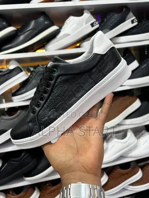 Photo - Lacoste Black Flat Orginal Men's Shoe's Size 40,41,42,43,44,45