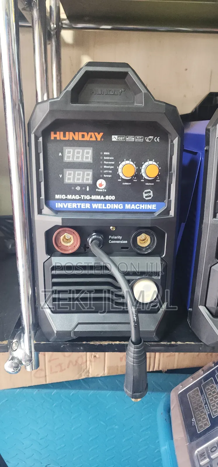 Hunday 4 in Inverter Welding 800 A( ሆንደይ 4 በ1 መበየጃ ማሽን 900a