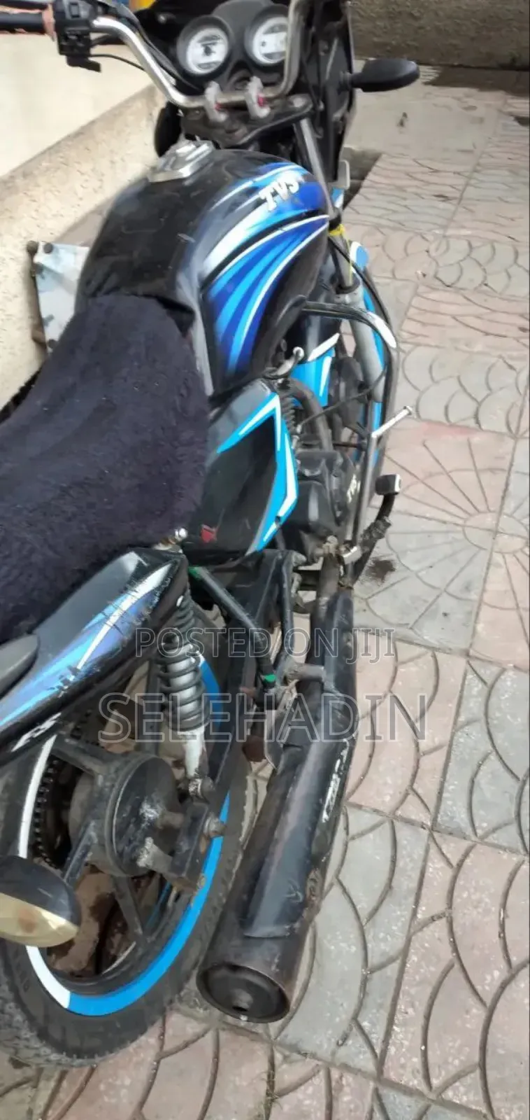 Bajaj Discover 150 2020 Blue