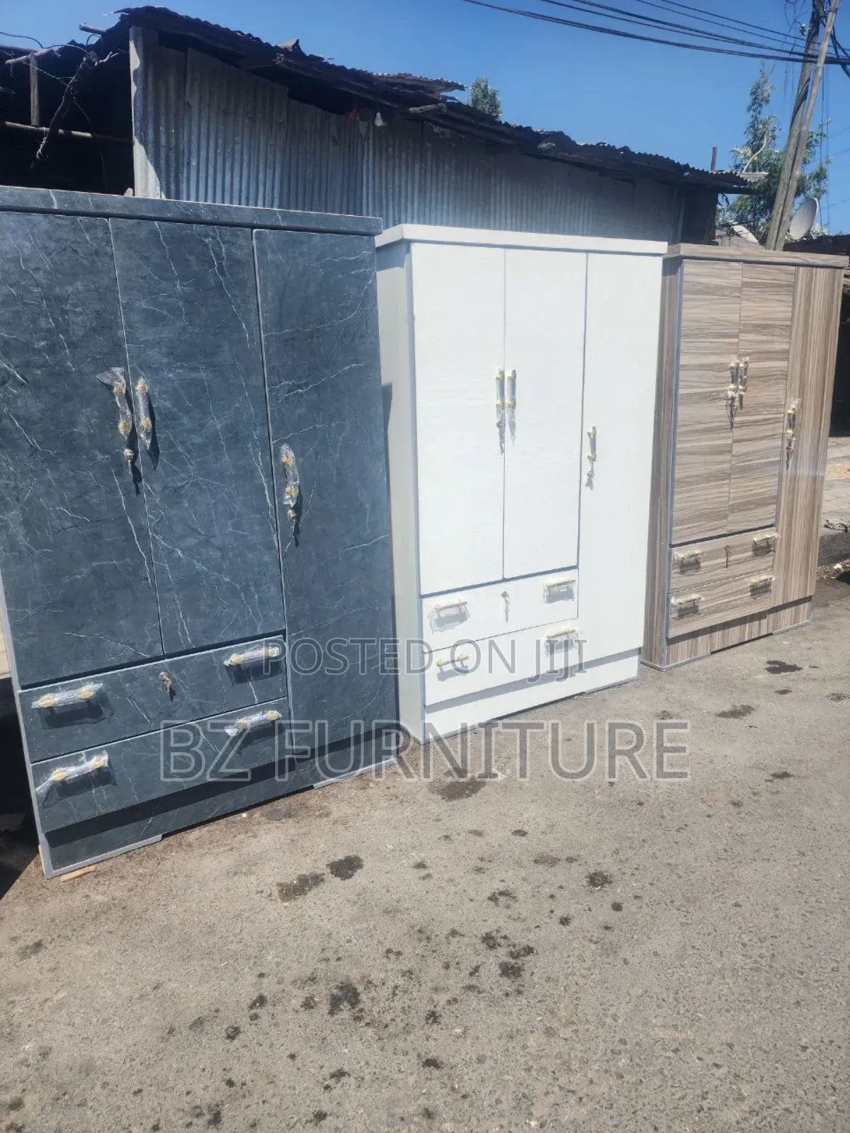 Closet ቁምሳጥን በተለያየ የከለር አማራጭ