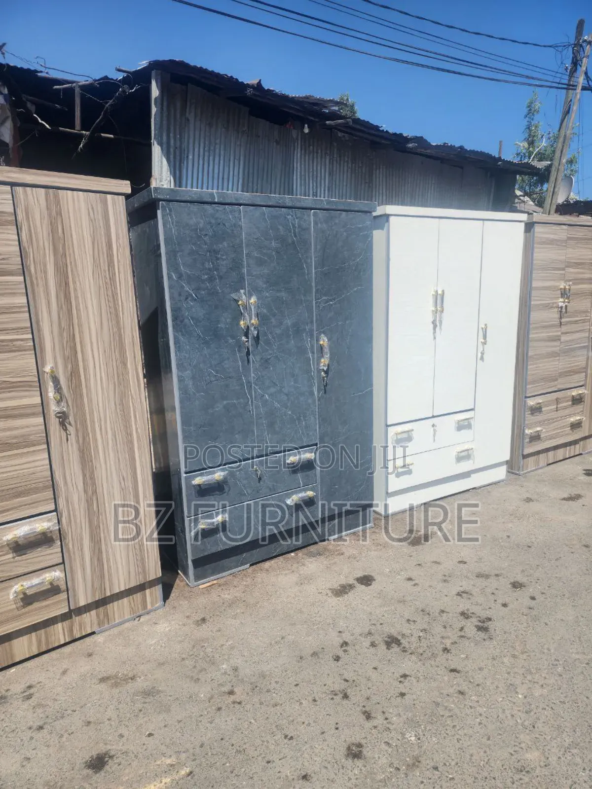 Closet ቁምሳጥን በተለያየ የከለር አማራጭ