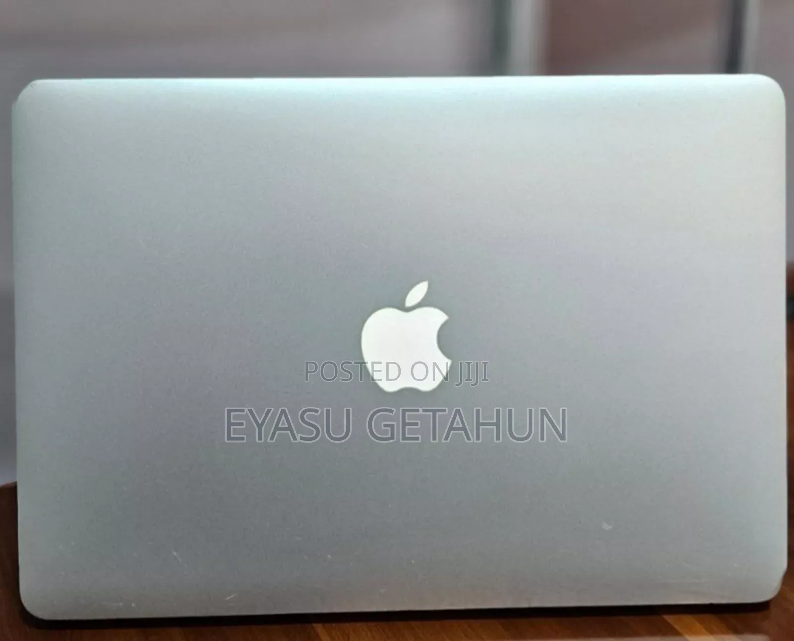 New Laptop Apple MacBook Air 2015 8GB Intel Core I5 SSD 256GB