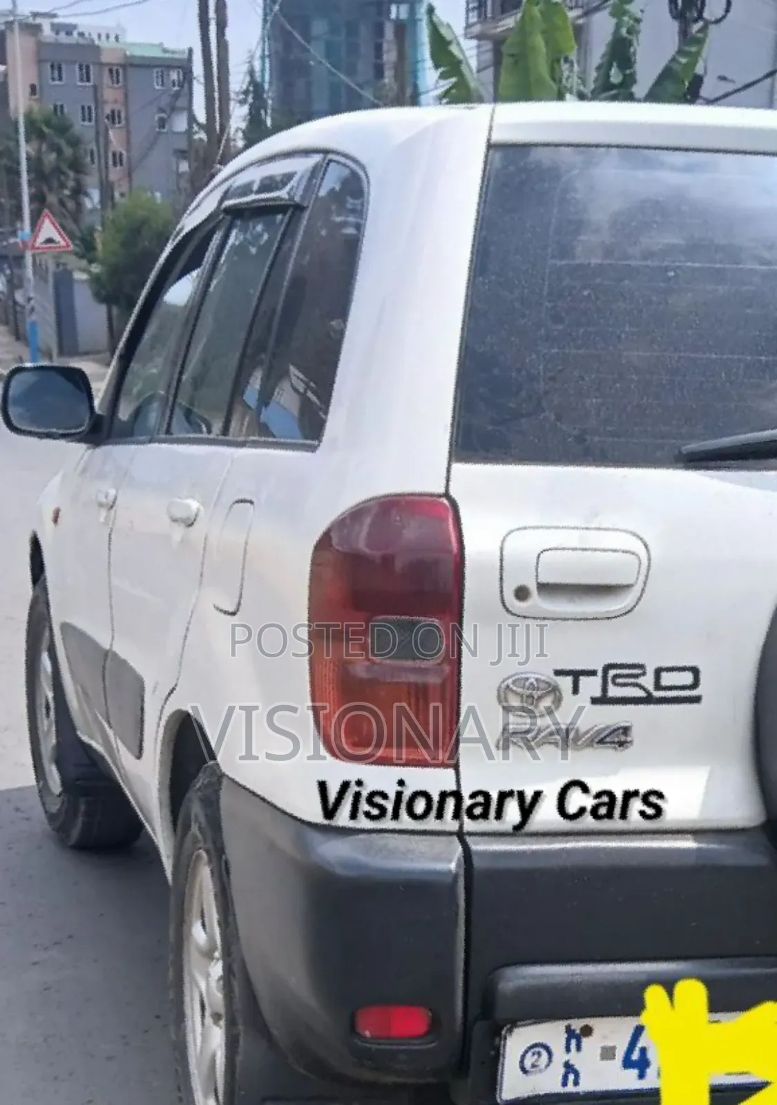 Toyota RAV4 2002 White