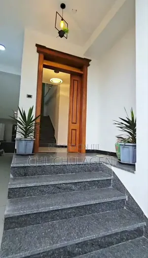 7bdrm House in Bole for sale