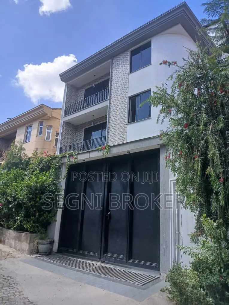 Furnished 6bdrm House in Semet Safari, Bole for sale