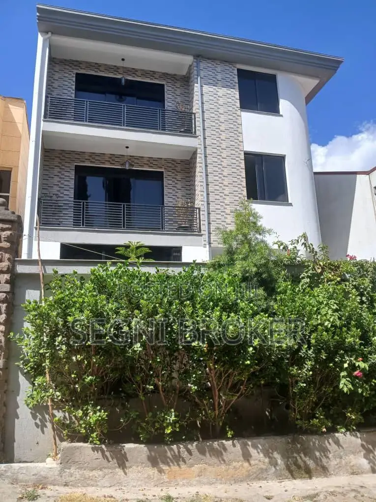 Furnished 6bdrm House in Semet Safari, Bole for sale