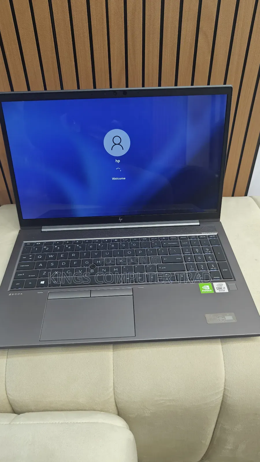 New Laptop HP ZBook Firefly 15 G7 16GB Intel Core I7 SSD 512GB