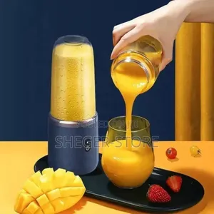 Portable and Charging Juicer
( አነስ ያለ ለጉዞ እና ለካምፖስ ተማሪዎች የሚመች )
