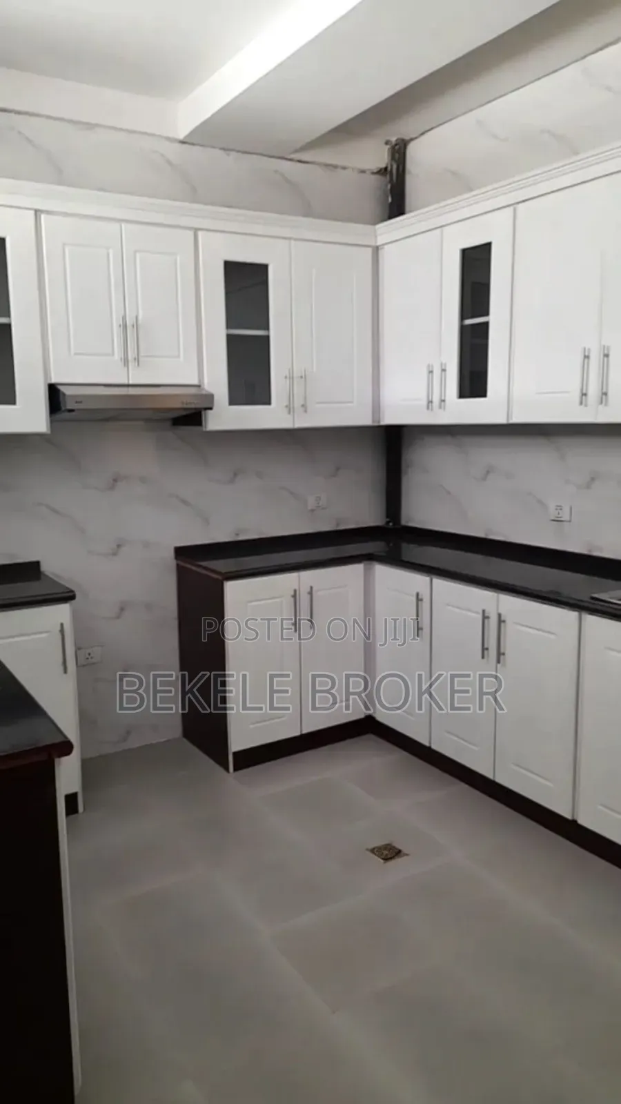 Furnished 3bdrm Apartment in አፓርትመንት, Bole for sale